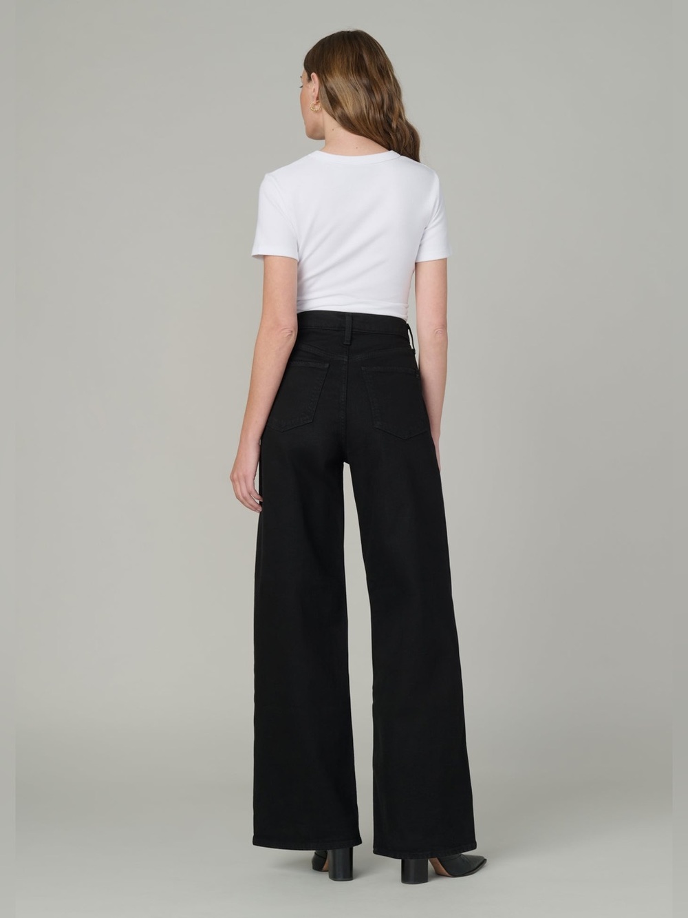 NWT Joe’s Jeans The Mia Petite High Rise Wide Leg Jeans in Black, Size 26 - Picture 7 of 13